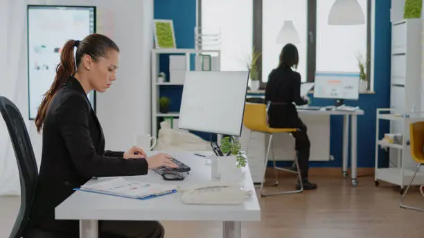 emploi en Roumanie